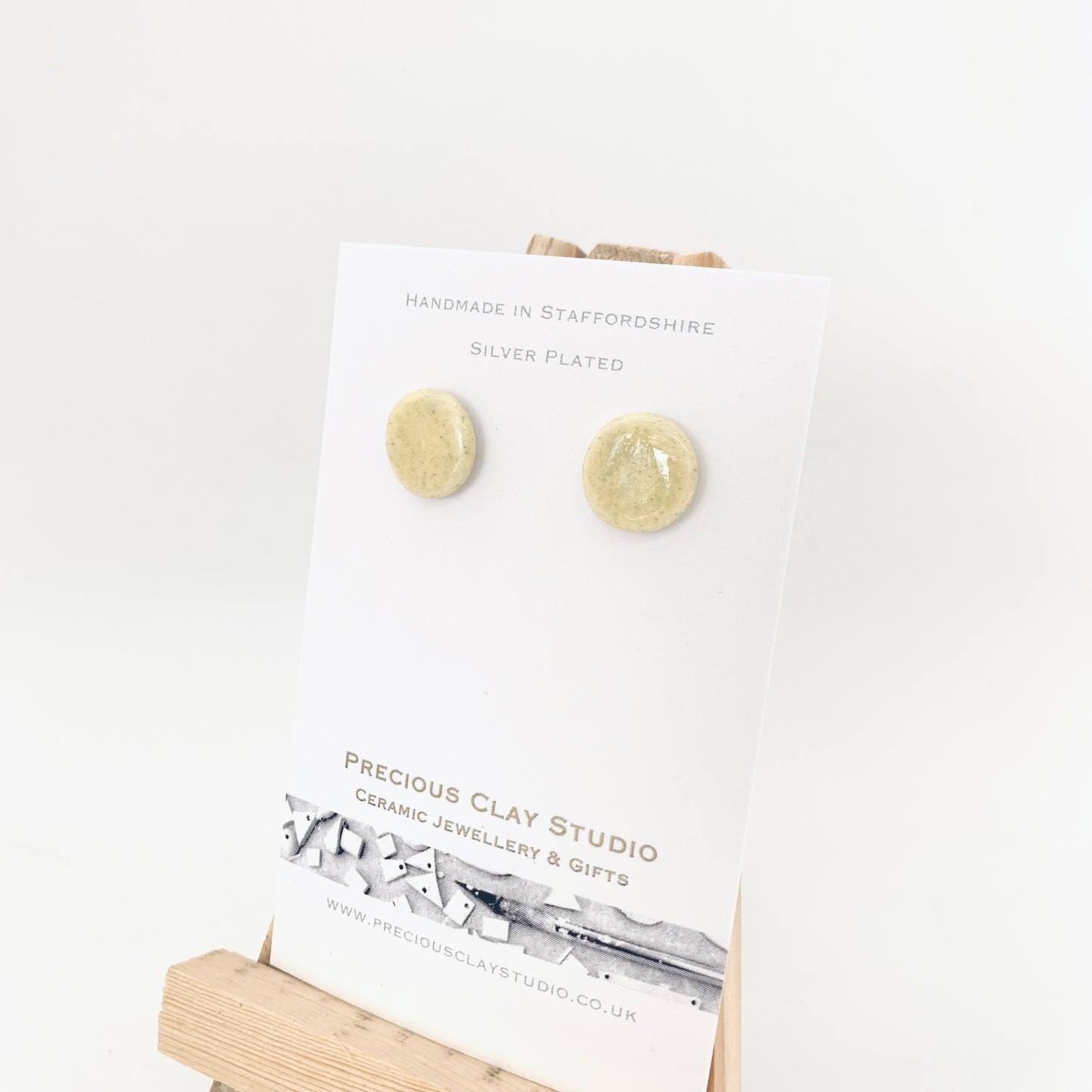 Yellow circle stud- plated
